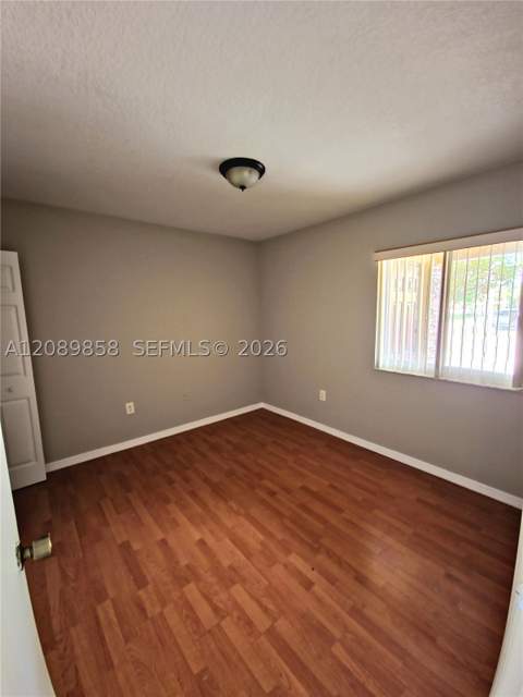 990 NE 33rd Ter 102, Homestead FL - photo 8 of 13