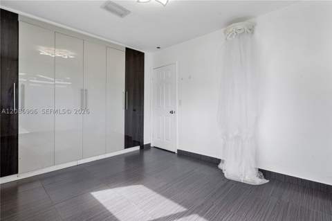 2505 NE 214th St, Aventura FL - photo 14 of 26