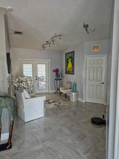 19431 SW 133rd Ave, Miami FL - photo 11 of 28