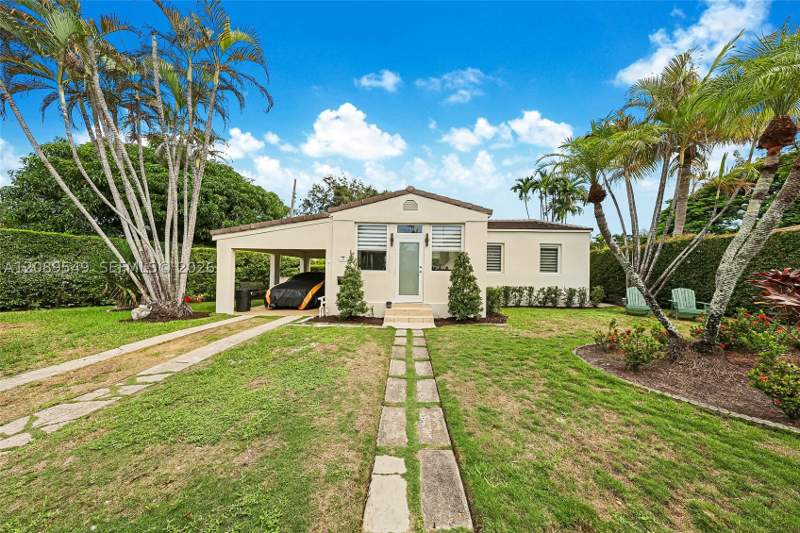 3 bedroom SingleFamilyResidence at 47 Fonseca Ave, Coral Gables Flagler Stre, Coral Gables — photo 2