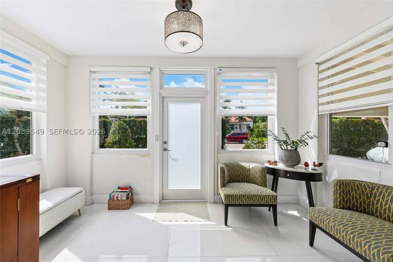 3 bedroom SingleFamilyResidence at 47 Fonseca Ave, Coral Gables Flagler Stre, Coral Gables — photo 3