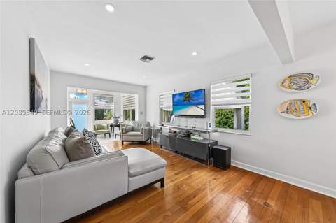 47 Fonseca Ave, Coral Gables FL - photo 6 of 19