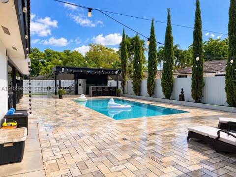20743 SW 128 Ct, Miami FL - photo 10 of 35