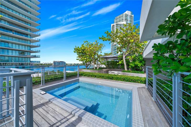 3 bedroom Condominium at 801 S Pointe Dr Ph 2, Marea Condo, Miami Beach — photo 3