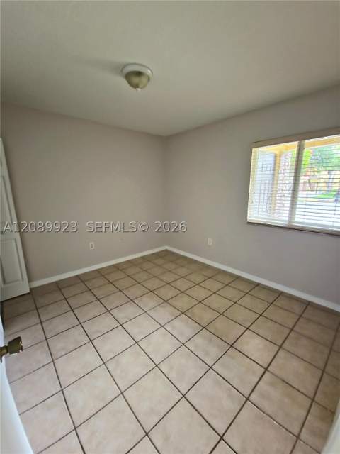 3398 NE 9th Dr 102, Homestead FL - photo 7 of 12