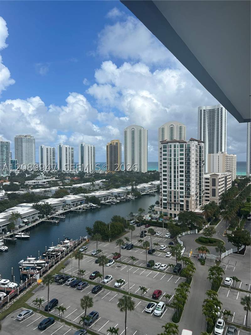 2 bedroom Condominium at 400 Kings Point Dr 1624, Coastal Towers Condo, Sunny Isles Beach — photo 2