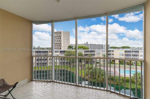 1700 NE 191st St 508, Miami FL - photo 19 of 31