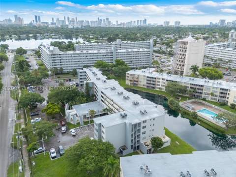 1700 NE 191st St 508, Miami FL - photo 23 of 31