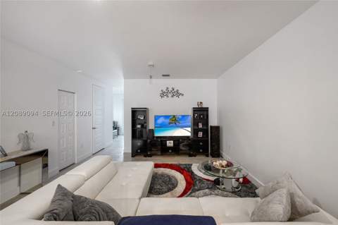 15809 NW 91st Ct, Miami Lakes FL - photo 13 of 58