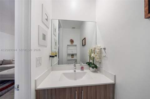 15809 NW 91st Ct, Miami Lakes FL - photo 15 of 58