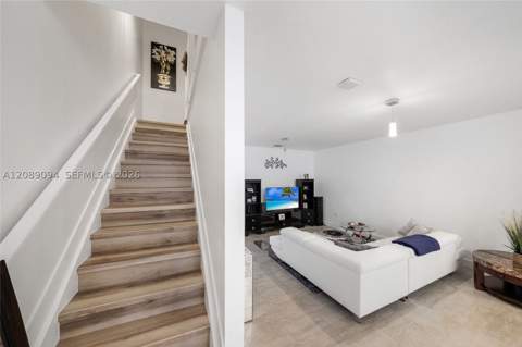 15809 NW 91st Ct, Miami Lakes FL - photo 19 of 58