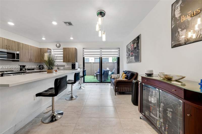 3 bedroom Townhouse at 15809 NW 91st Ct, Dunnwoody Lake, Miami Lakes — photo 4