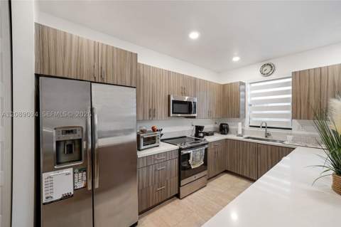 15809 NW 91st Ct, Miami Lakes FL - photo 6 of 58