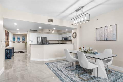 14951 Royal Oaks Ln 701, North Miami FL - photo 6 of 43