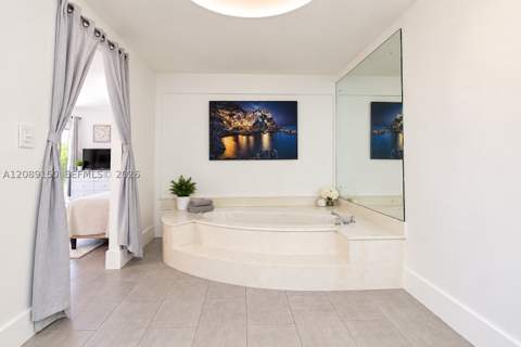 15528 Braemar Ct, Miami Lakes FL - photo 18 of 30