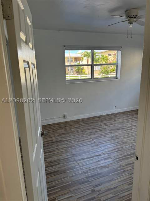 1765 Venice Ln 4E, North Miami FL - photo 8 of 43