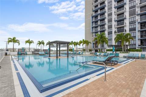 5350 NW 84th Ave 712, Doral FL - photo 12 of 15