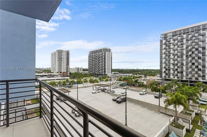1 bedroom Condominium at 5350 NW 84th Ave 712, 5350 Park Condo, Doral — photo 2
