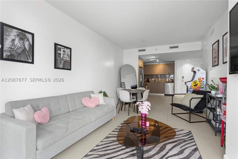 1 bedroom Condominium at 5350 NW 84th Ave 712, 5350 Park Condo, Doral — photo 3