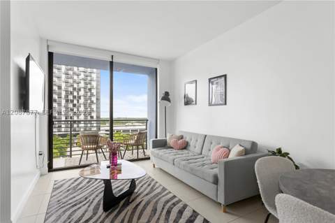 5350 NW 84th Ave 712, Doral FL - photo 7 of 15