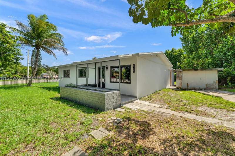 4 bedroom SingleFamilyResidence at 1700 NW 131st St, Fairmont, Miami — photo 5