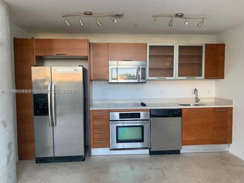 3250 NE 1st Ave 303, Miami FL - photo 11 of 40