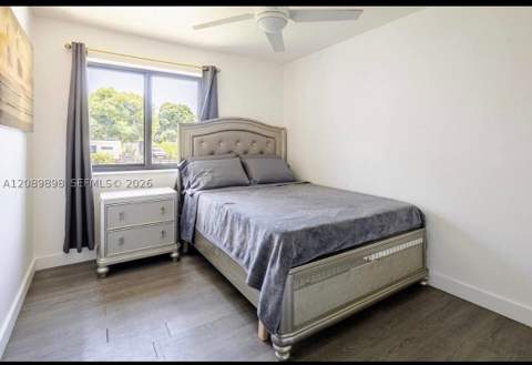 961 NE 155th Ter, North Miami Beach FL - photo 11 of 21