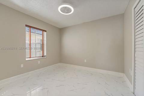 16256 SW 81st St, Miami FL - photo 12 of 58