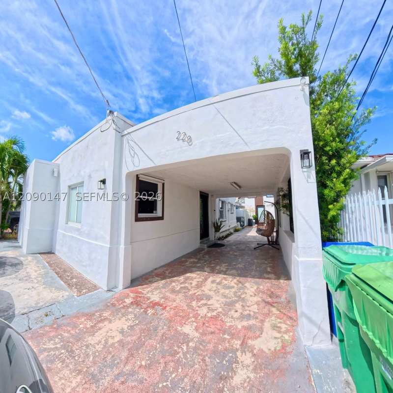 5 bedroom SingleFamilyResidence at 228 NW 58th Ct, W Flagler Pk, Miami — photo 1