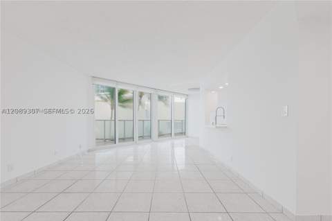 16485 Collins Ave 338, Sunny Isles Beach FL - photo 13 of 33