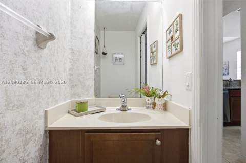 11605 NW 89th St 228, Doral FL - photo 12 of 43