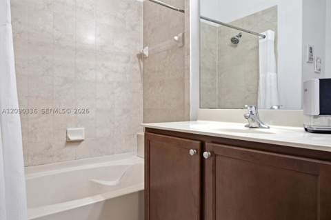 11605 NW 89th St 228, Doral FL - photo 18 of 43