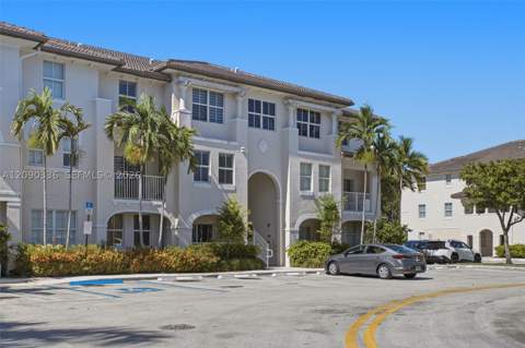 11605 NW 89th St 228, Doral FL - photo 23 of 43