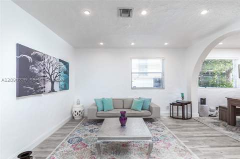 137 NE 47th St, Miami FL - photo 12 of 28