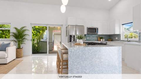213 Florida Ave, Coral Gables FL - photo 14 of 32