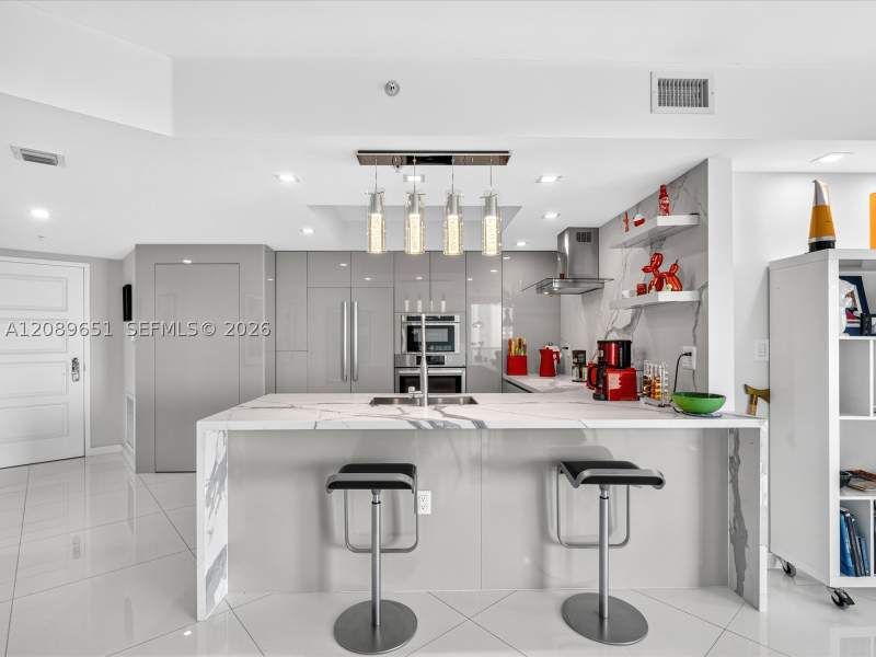 3 bedroom Condominium at 250 Sunny Isles Blvd 3-1004, St Tropez On The Bay III, Sunny Isles Beach — photo 3