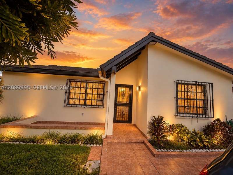 3 bedroom SingleFamilyResidence at 2219 SW 137th Pl, Coral West Heights, Miami — photo 1