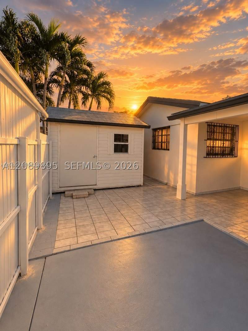 3 bedroom SingleFamilyResidence at 2219 SW 137th Pl, Coral West Heights, Miami — photo 4