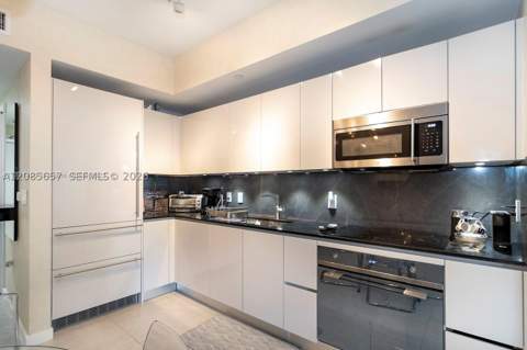 1010 Brickell Ave 2508, Miami FL - photo 7 of 21