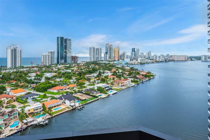 3 bedroom Condominium at 19195 Mystic Pointe Dr 2406, Mystic Pointe Condo No Tw, Aventura — photo 2