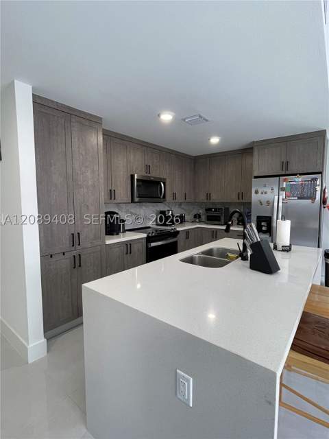 1384 NW 2nd Ter, Florida City FL - photo 12 of 60