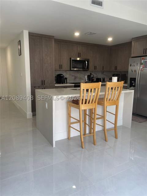 1384 NW 2nd Ter, Florida City FL - photo 8 of 60