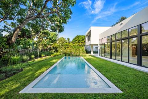 5921 SW 84th St, South Miami FL - photo 7 of 63
