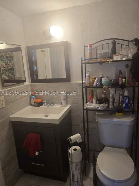 1251 NE 108th St 718, Miami FL - photo 17 of 24