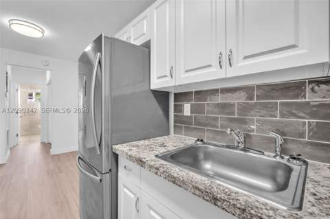 8010 Tatum Waterway Dr 5, Miami Beach FL - photo 16 of 32