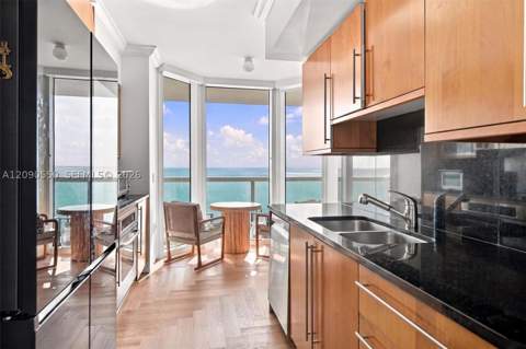 6365 Collins Ave 1103, Miami Beach FL - photo 12 of 34