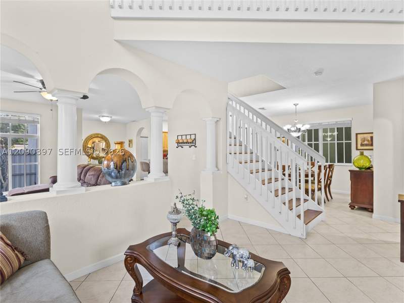4 bedroom SingleFamilyResidence at 14046 SW 278th St, Mandarin Lakes, Homestead — photo 3