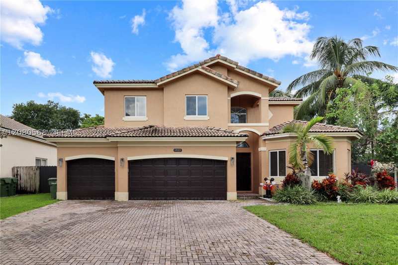 4 bedroom SingleFamilyResidence at 1922 SE 22nd Ct, Palm Isle Estates, Homestead — photo 1