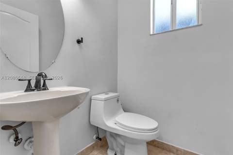1922 SE 22nd Ct, Homestead FL - photo 12 of 32