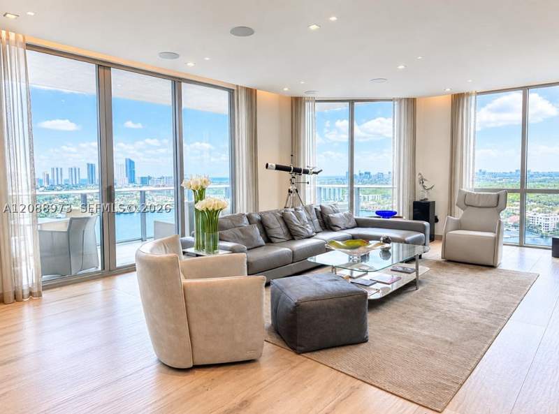 3 bedroom Condominium at 17111 Biscayne Blvd 2210, Marina Palms Residences S, North Miami Beach — photo 2
